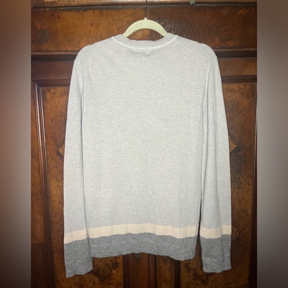 EUC TSE- 100% Cashmere Crewneck Sweater. Size Large - Picture 2 of 8